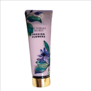 Victoria's Secret Passion Flowers Body Lotion 8 fl oz NWT